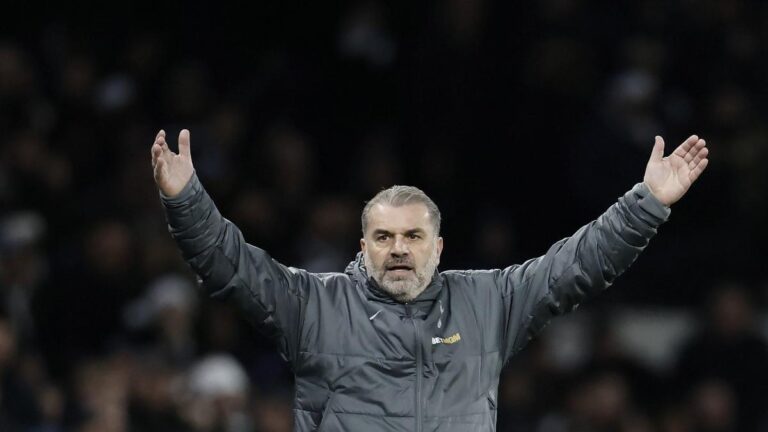 Tottenham: Ange Postecoglou demands recruits for January