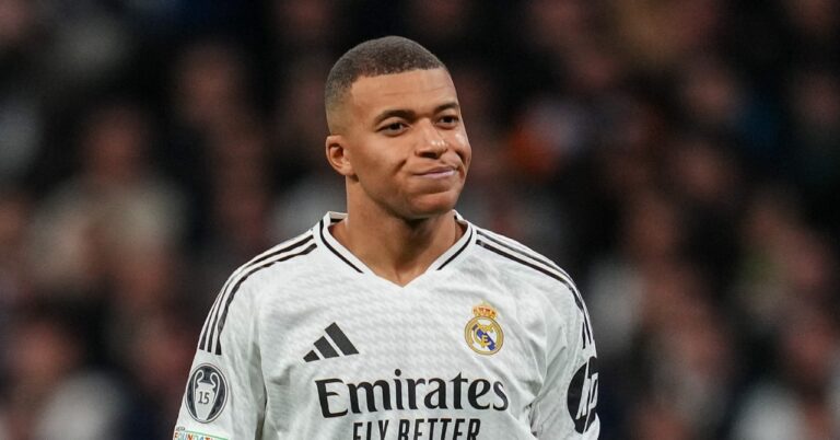 A Real Madrid player lets go on Mbappé