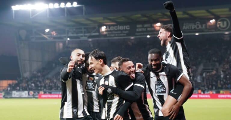 Angers, the crazy series!