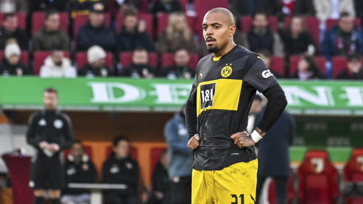 Aston Villa negotiates with BvB for Donyell Malen