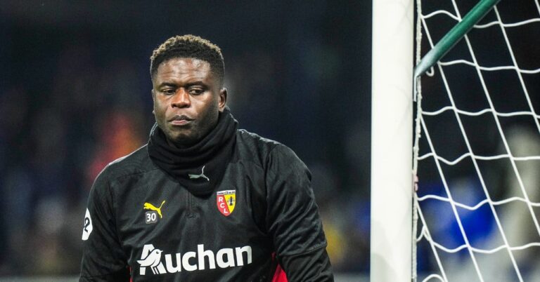 Brice Samba, it's official