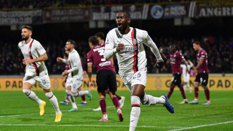 Fikayo Tomori to Juventus