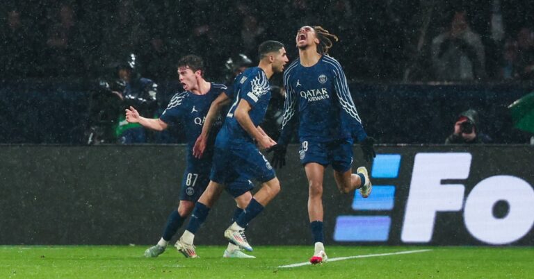 Is PSG qualified for the play-offs?