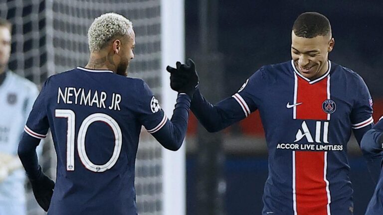Kylian Mbappé responds to Neymar
