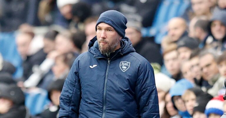 Le Havre continues to sink