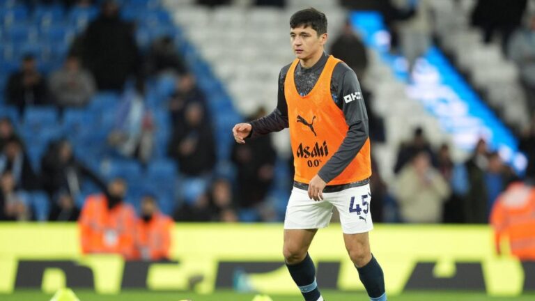 Manchester City: Khusanov's big mistake which gives Chelsea a goal