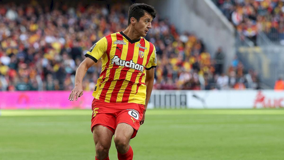 Manchester City almost agrees with Lens for Khusanov!