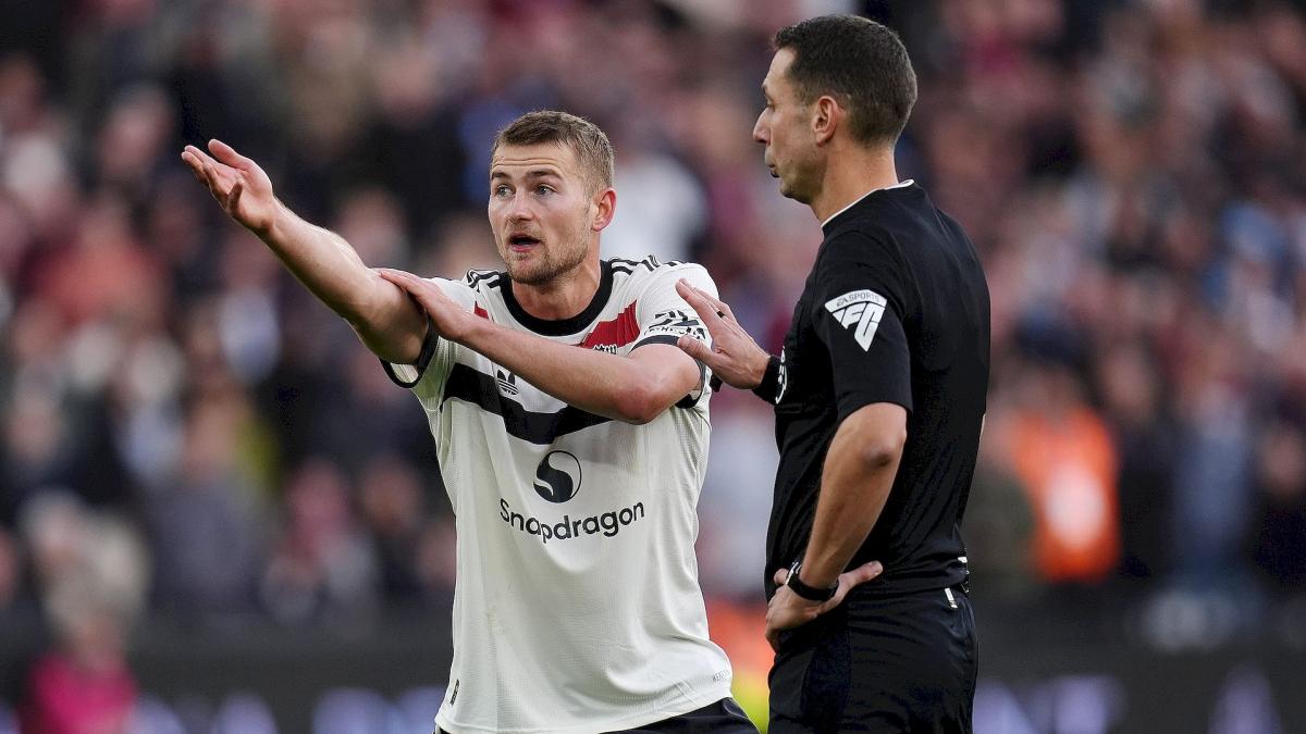 Manchester United: Matthijs de Ligt continues to disappoint...