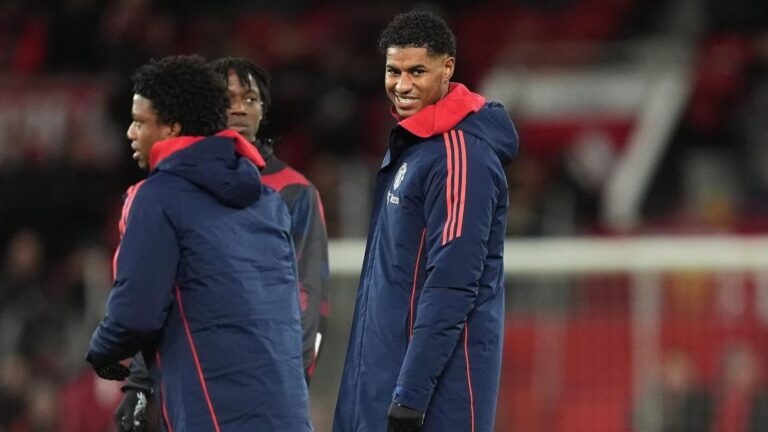 Napoli enter the scene for Marcus Rashford