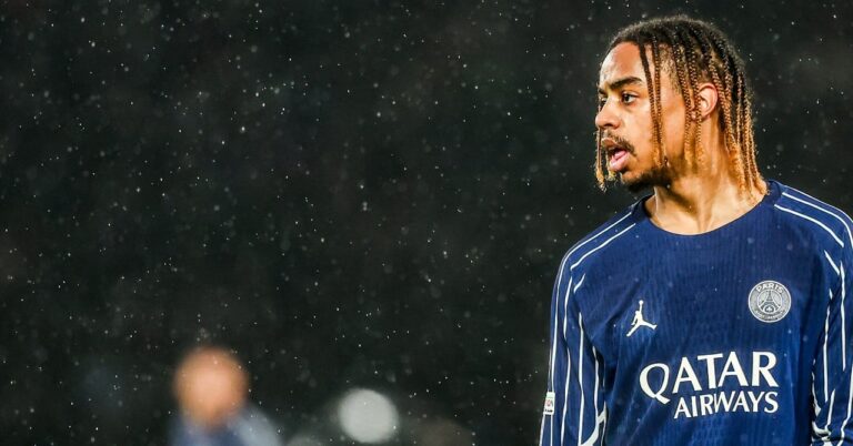 PSG: How Barcola reacted to the arrival of Kvaratskhelia