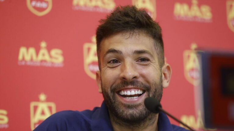 PSG: Jordi Alba's crazy declaration on Luis Enrique