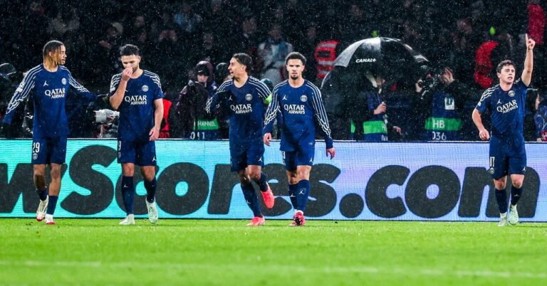 PSG, a solid gold extension falls