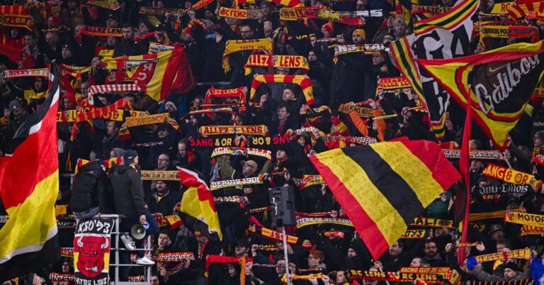 Lens, it's bleeding!