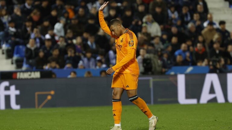 Real Madrid: Kylian Mbappé's message after his hat-trick