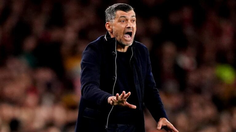 The AC Milan locker room reacts to Sérgio Conceição's tantrum!