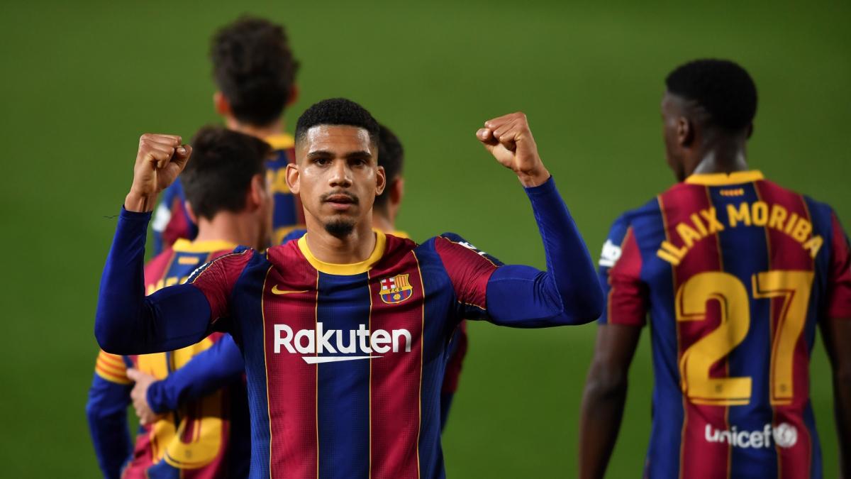The mystery that hovers on the new contract of Ronald Araújo