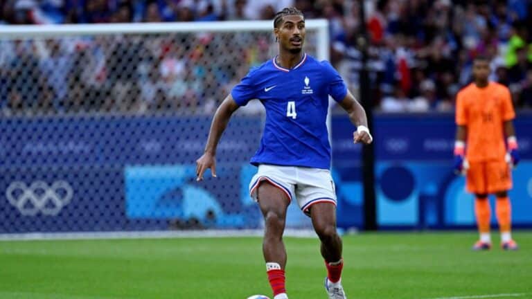 Things are heating up for Loïc Badé at Aston Villa