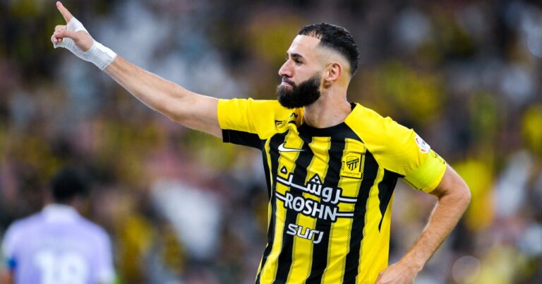 Karim Benzema with 10 goals of happiness