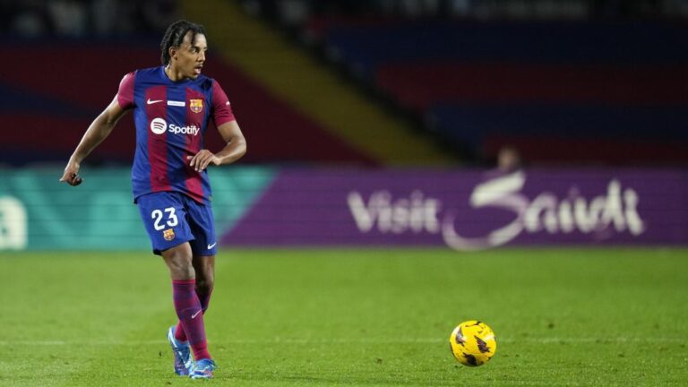 An intermediary of the Koundé file claims € 3 million at Barça