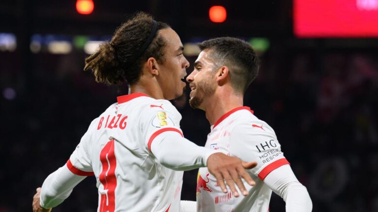 BL: Leipzig held in check in Augsburg