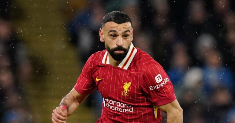 Big clash around Mohamed Salah