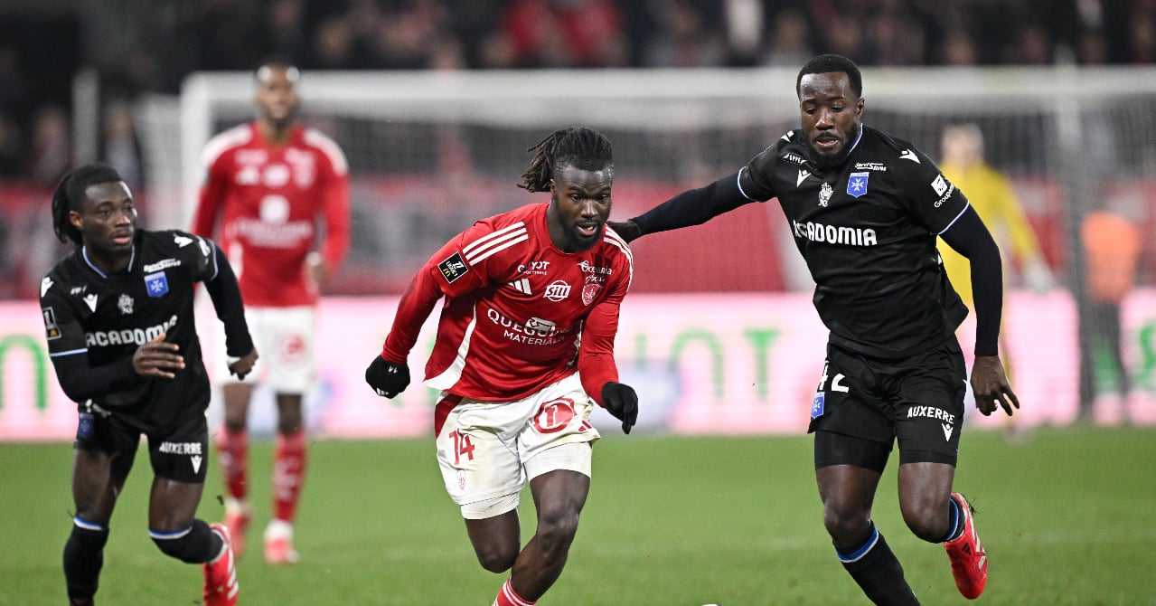 Brest and Auxerre Back to Back