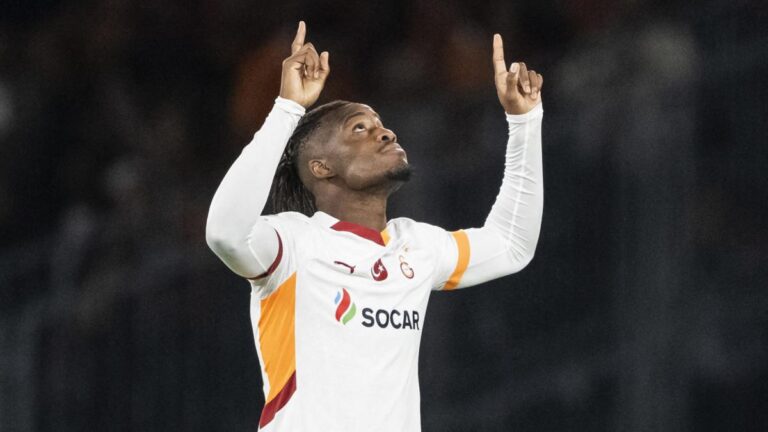 Eintracht Frankfurt enrolls Michy Batshuayi