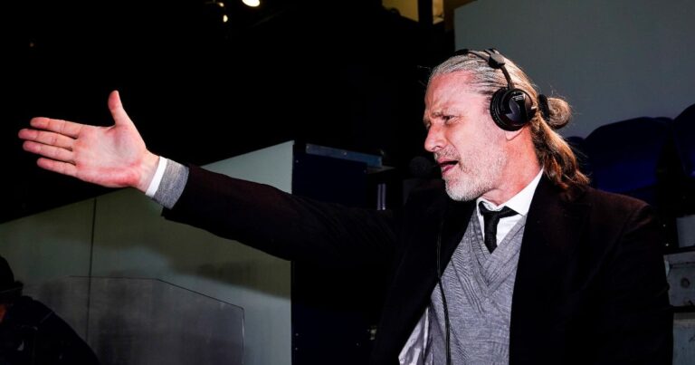 Emmanuel Petit, the live clash