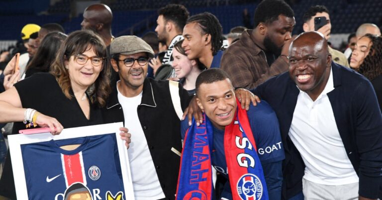 Jamel Debbouze Balances on Kylian Mbappé