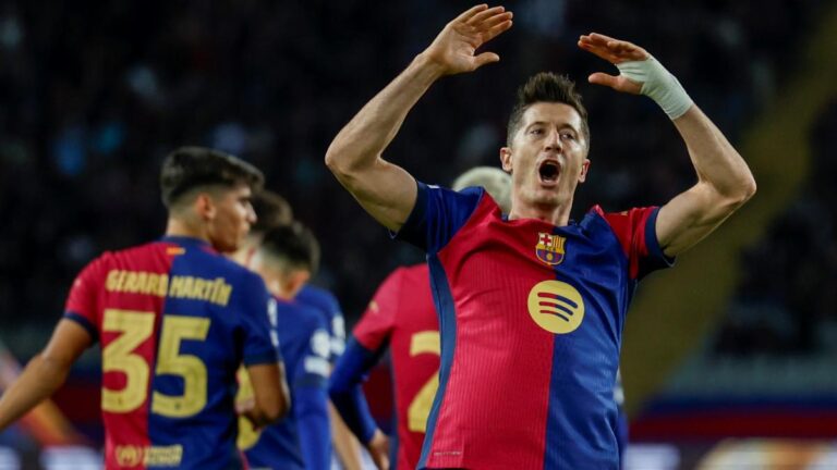 Liga: Lewandowski delivers Barça against Alavés in a rough match