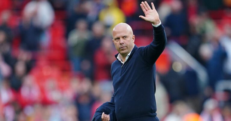 Liverpool and Arsenal compete for an Algerian international