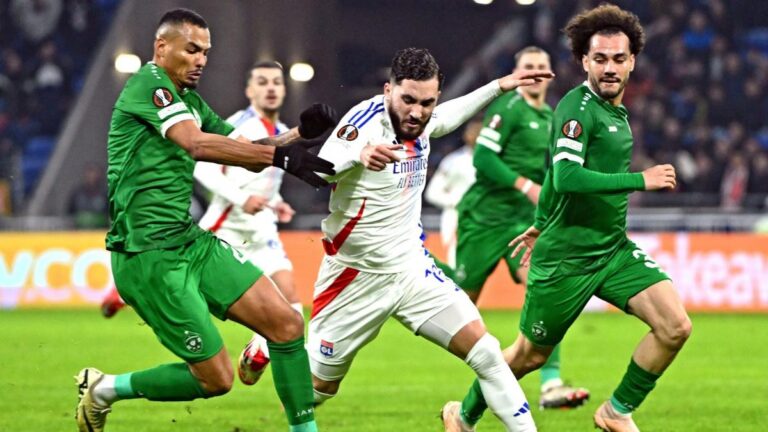 OL refuses a Borussia Dortmund offer for Rayan Cherki!