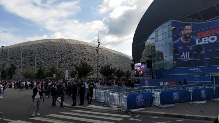 PSG: a shop will stay in the future Paris FC stadium