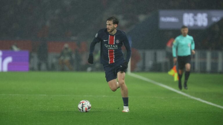 PSG: the shy beginnings of Khvicha Kvaratskhelia