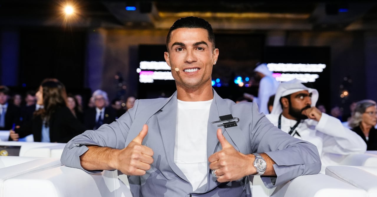Ronaldo, confirmed thunderclap!