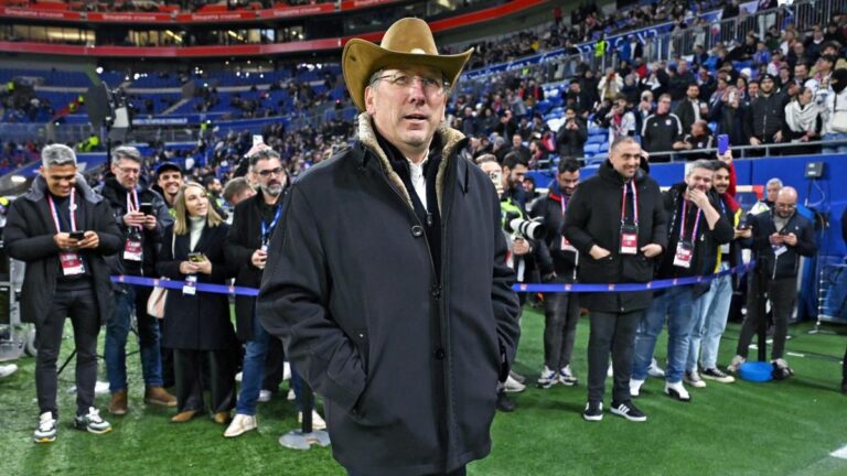 The mocking answer from PSG to John Textor
