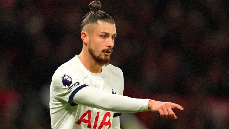 Tottenham: The tile is confirmed for Radu Dragusin