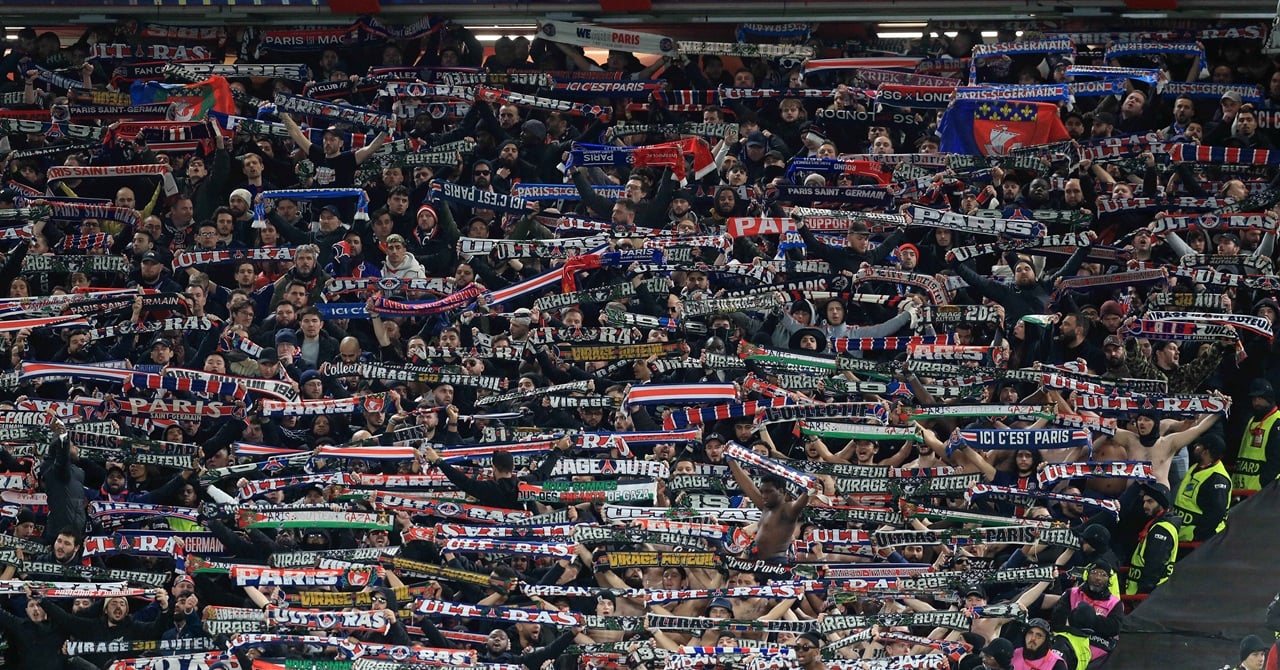 An ancient PSG fired from Anfield!
