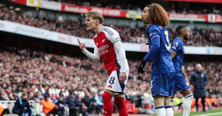Arsenal won against Chelsea in a crucial London derby