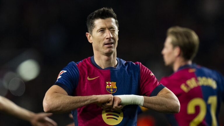 Barcelona - Real Sociedad: Official Compos