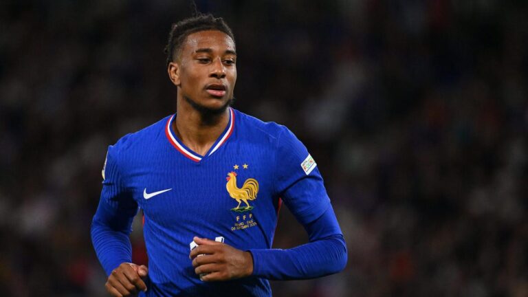 EDF: the splendid free kick of olise