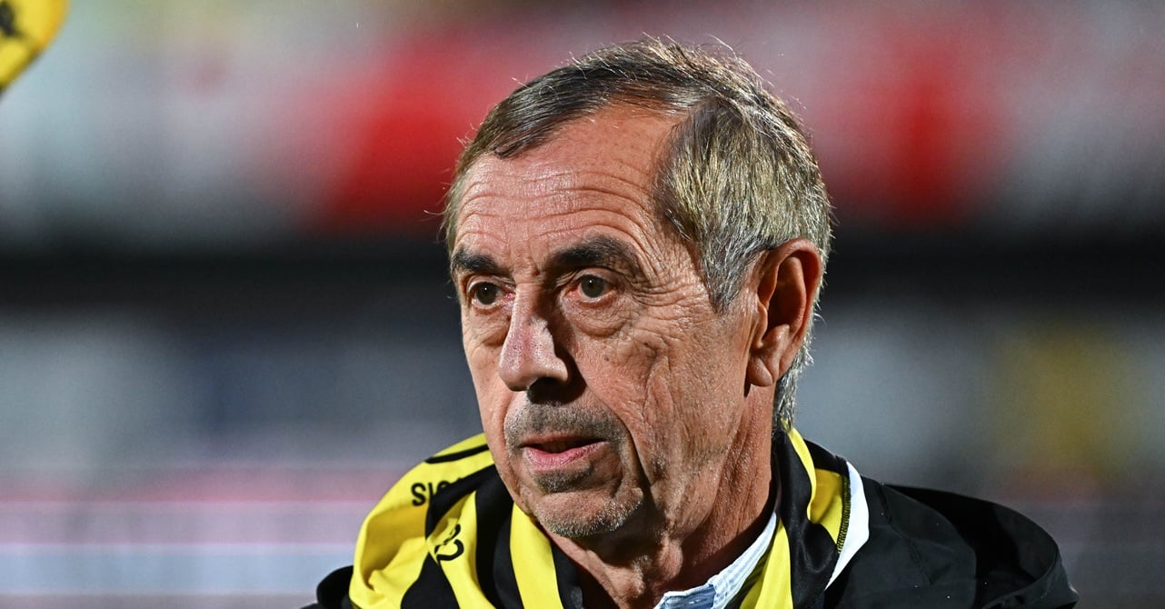 Giresse castigates the Blues