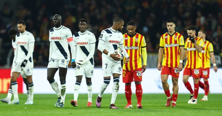 HAC leads the RC LENS