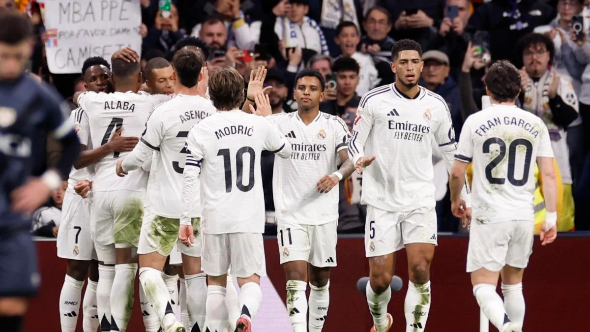 It is the war between Real Madrid and La Liga