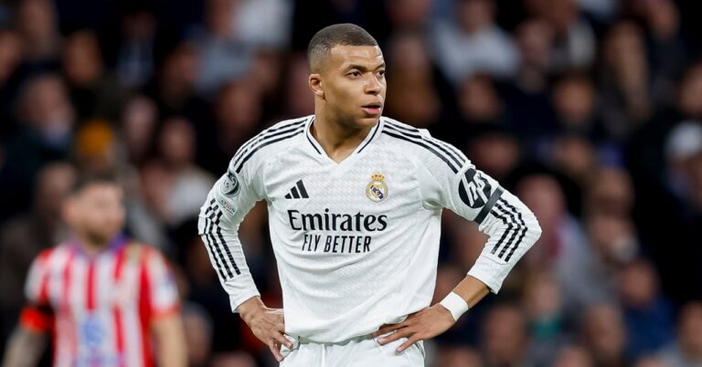 Mbappé, a doubt and a flood of criticism