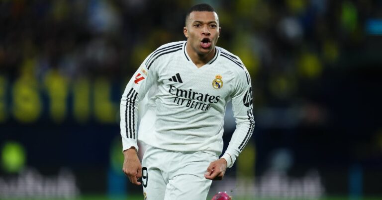 Mbappé, it's completely crazy!