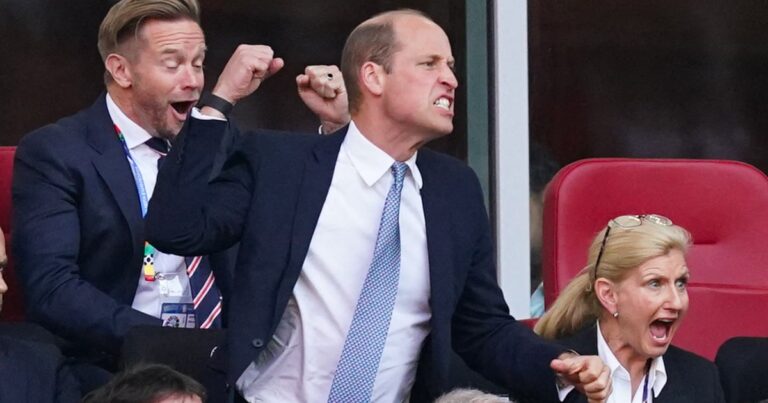 Messi or Ronaldo, Prince William decided
