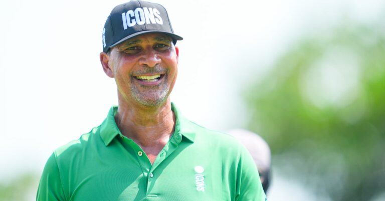 PSG: Ruud Gullit lets out a disturbing truth