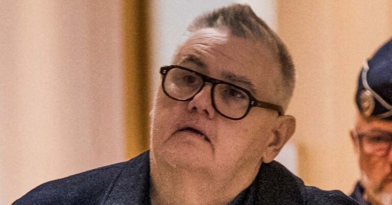 "Sexual attacker", Pierre Ménès sees red