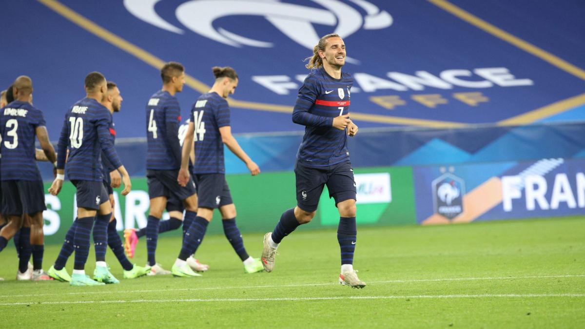The Blues pay tribute to Antoine Griezmann